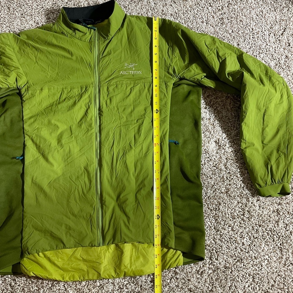 Arc'teryx Men's Green Performance Jacket - Picture 11 of 11